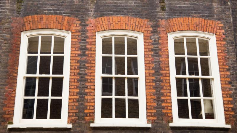 Can You Fix Old-Style, Double-Hung Windows?